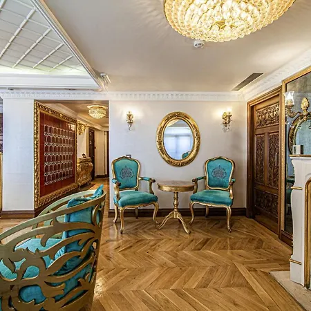 In Historic Mansion In Beylerbeyi İstanbul